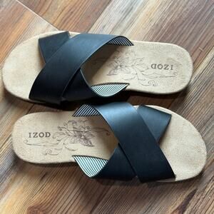 Izod Alyssa black cross-strap sandals. Women’s size 7M. Slip-on, easy wear.